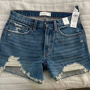 Abercrombie & Fitch jean shorts - Mid Rise Boyfriend short